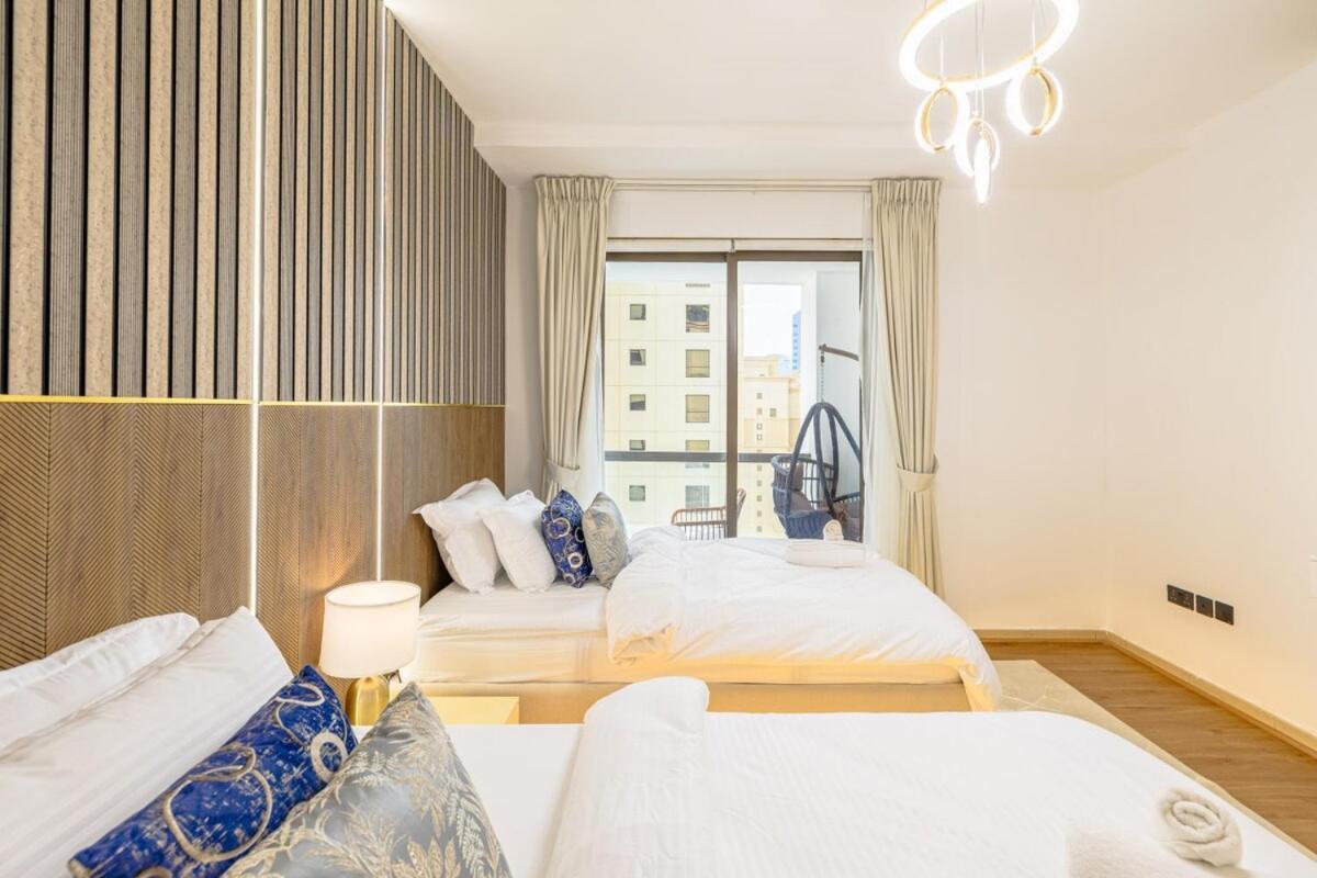 Apartment Near Luxurious 2-bedroom In Jbr Dubai